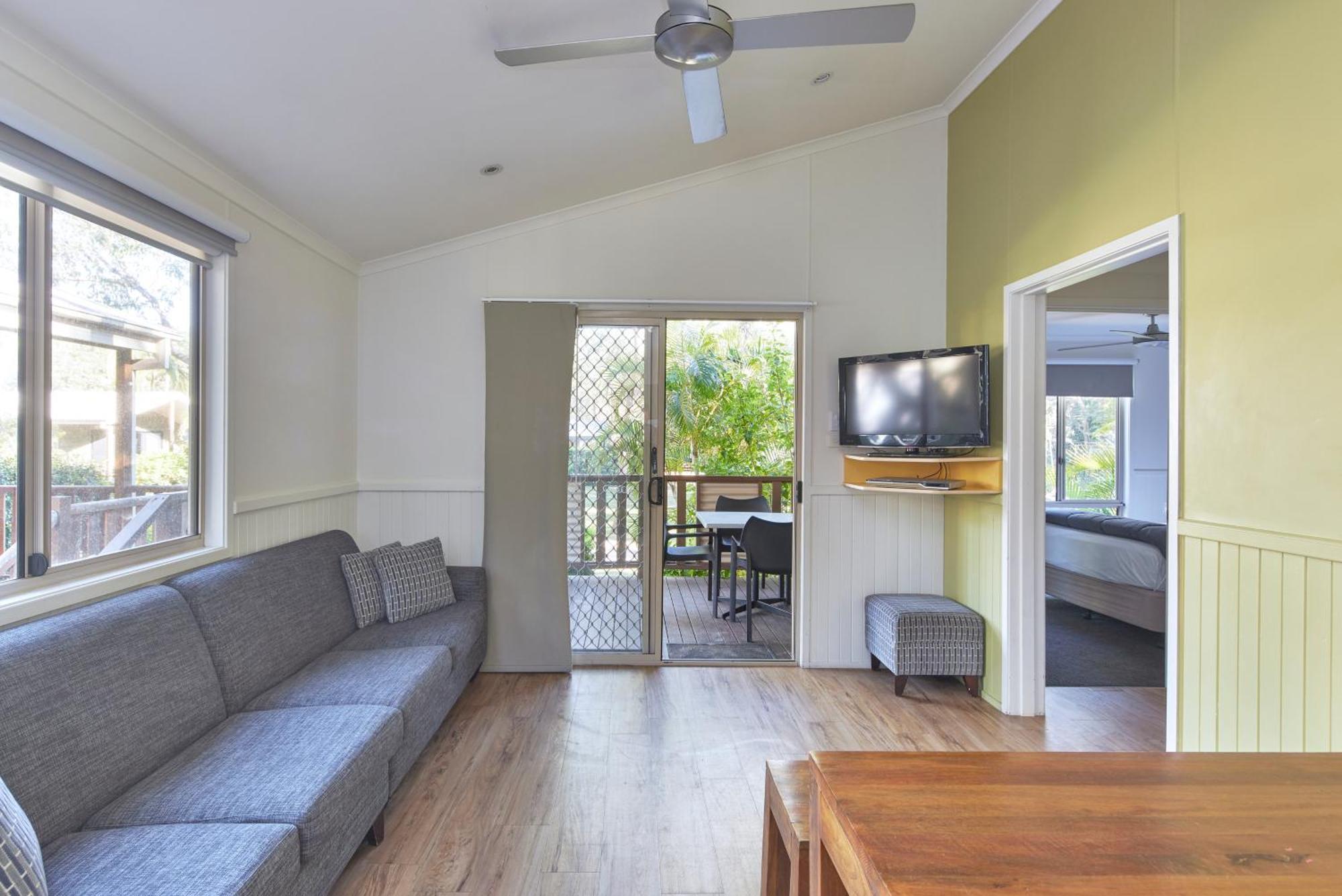 Nrma Ocean Beach Holiday Resort Umina Beach Exterior photo