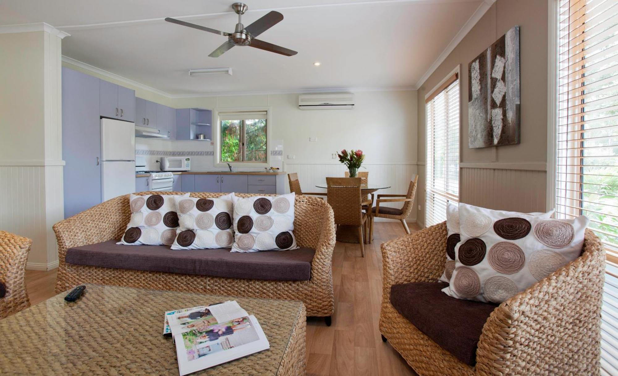 Nrma Ocean Beach Holiday Resort Umina Beach Exterior photo