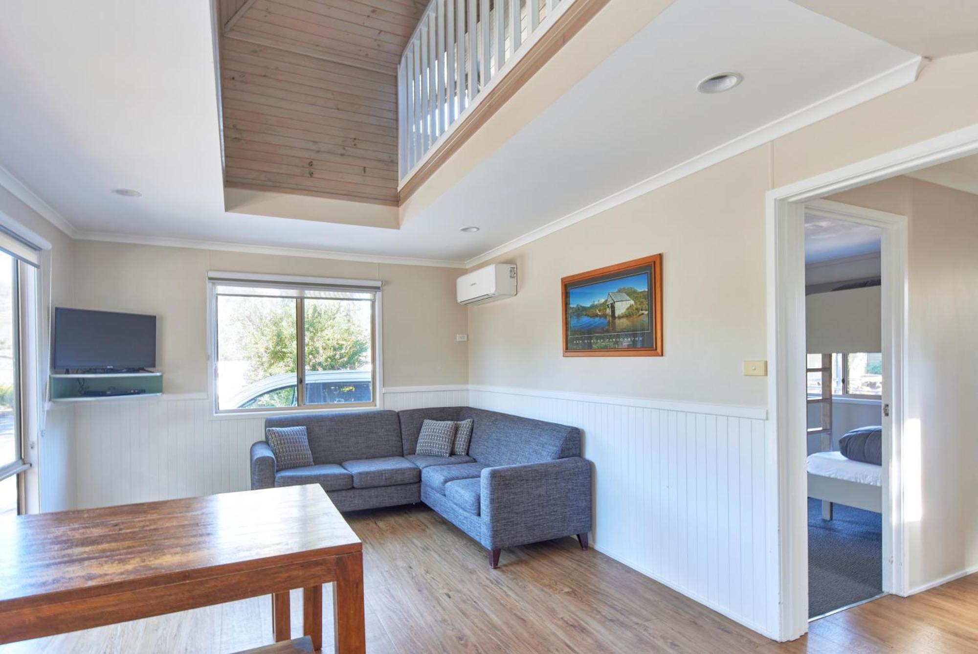 Nrma Ocean Beach Holiday Resort Umina Beach Exterior photo